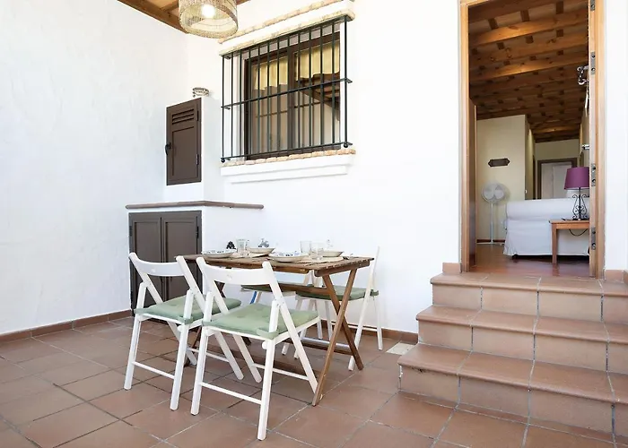 Marta كونيل ذي لا فرونتيرا