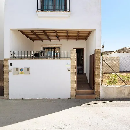 Marta Conil De La Frontera